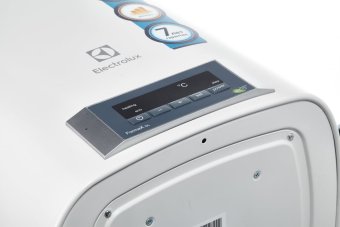 Водонагреватель ELECTROLUX EWH 30 Formax DL